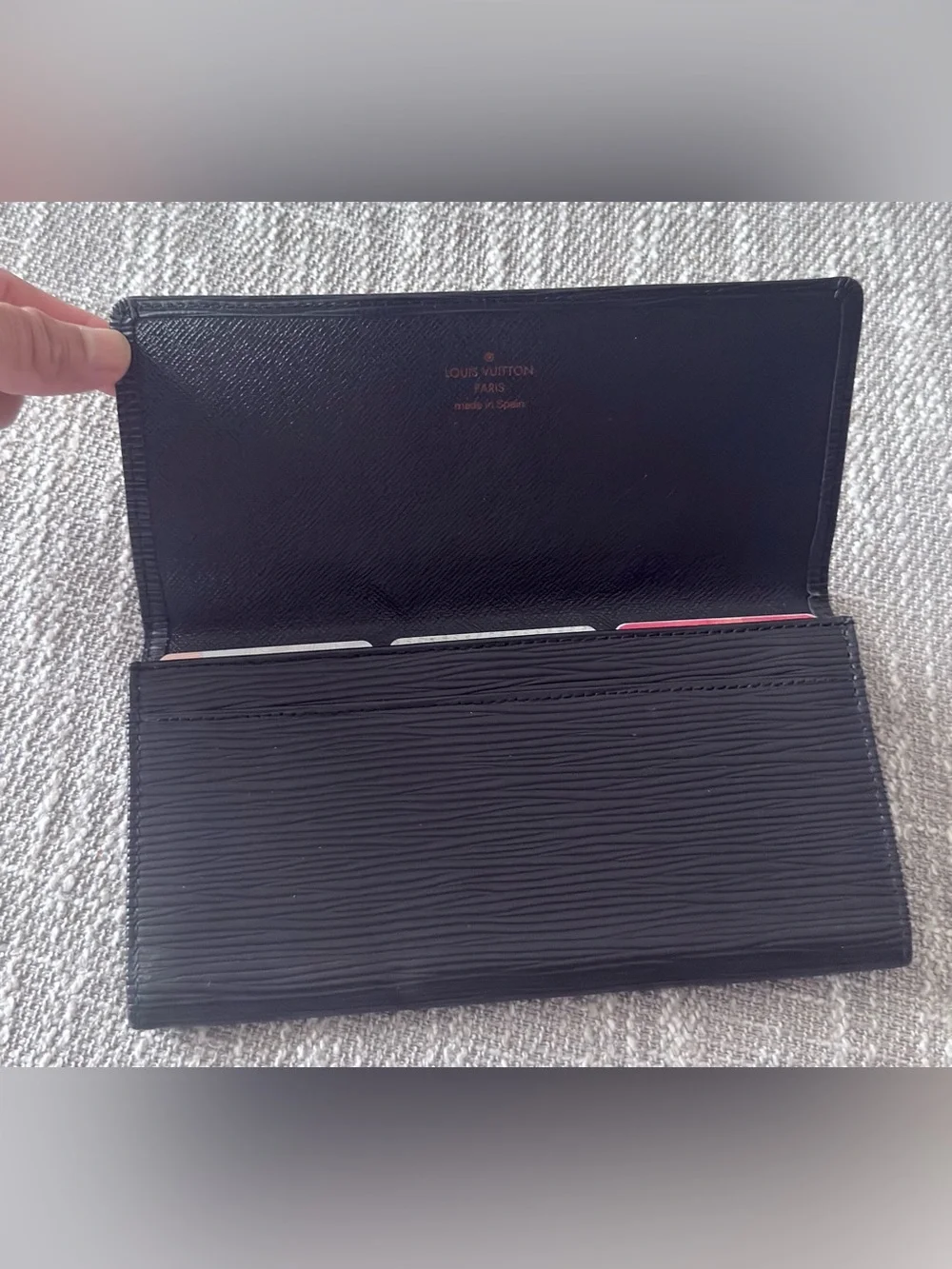 Luis vuitton Epi Leather wallet in Noir